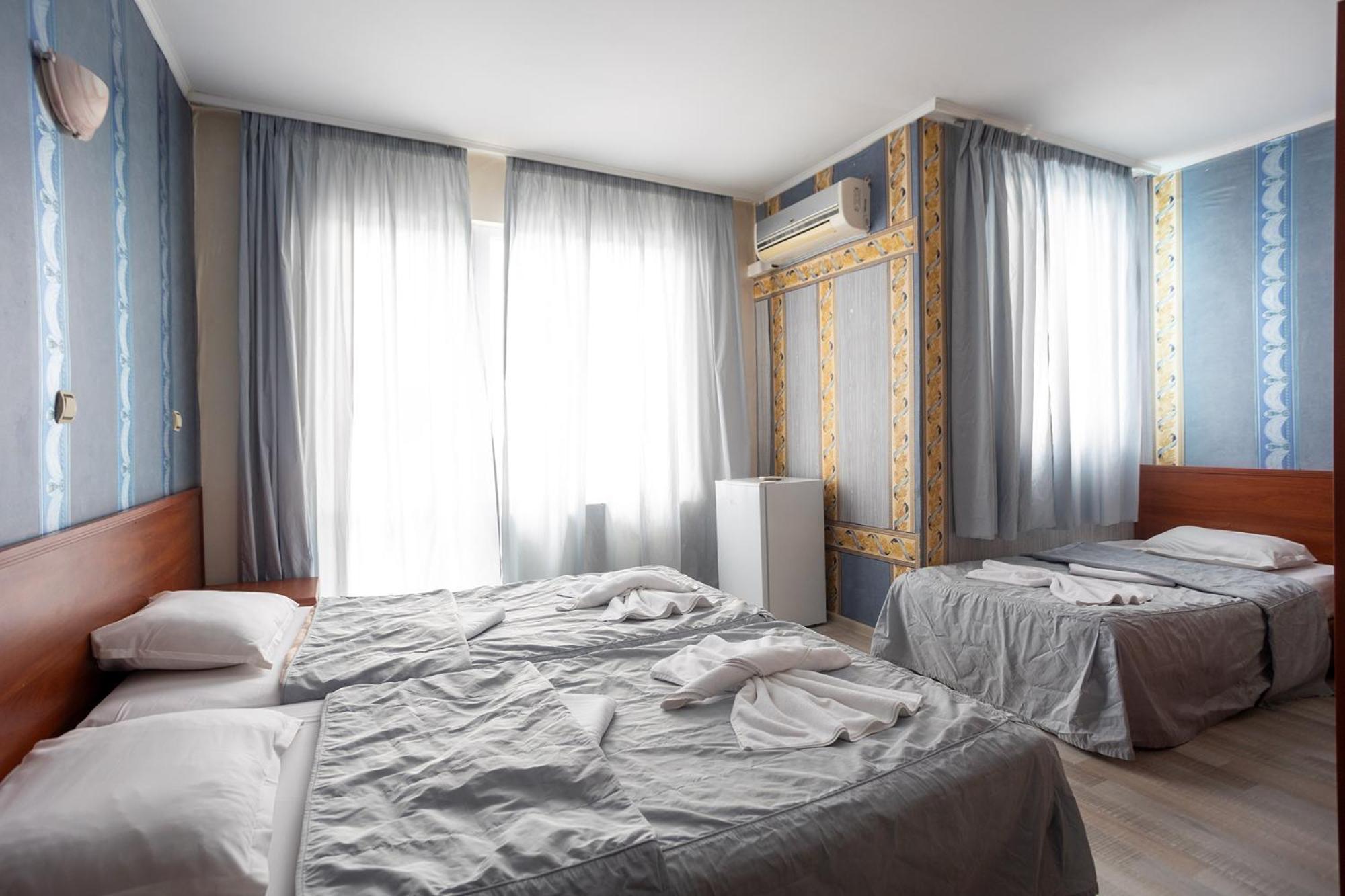 Lotos Hotel Bałczik Zewnętrze zdjęcie